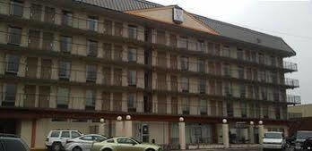 Studio 9 Inn & Suites Декатур Экстерьер фото